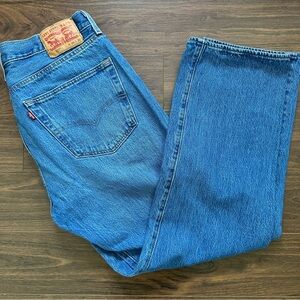 Levi's Blue Jeans 501 Classic Denim Style